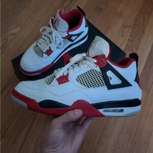 Fire Red Air Jordan 4